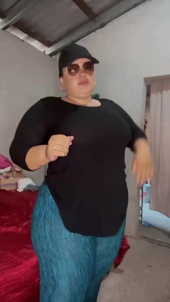 @Niki🥰