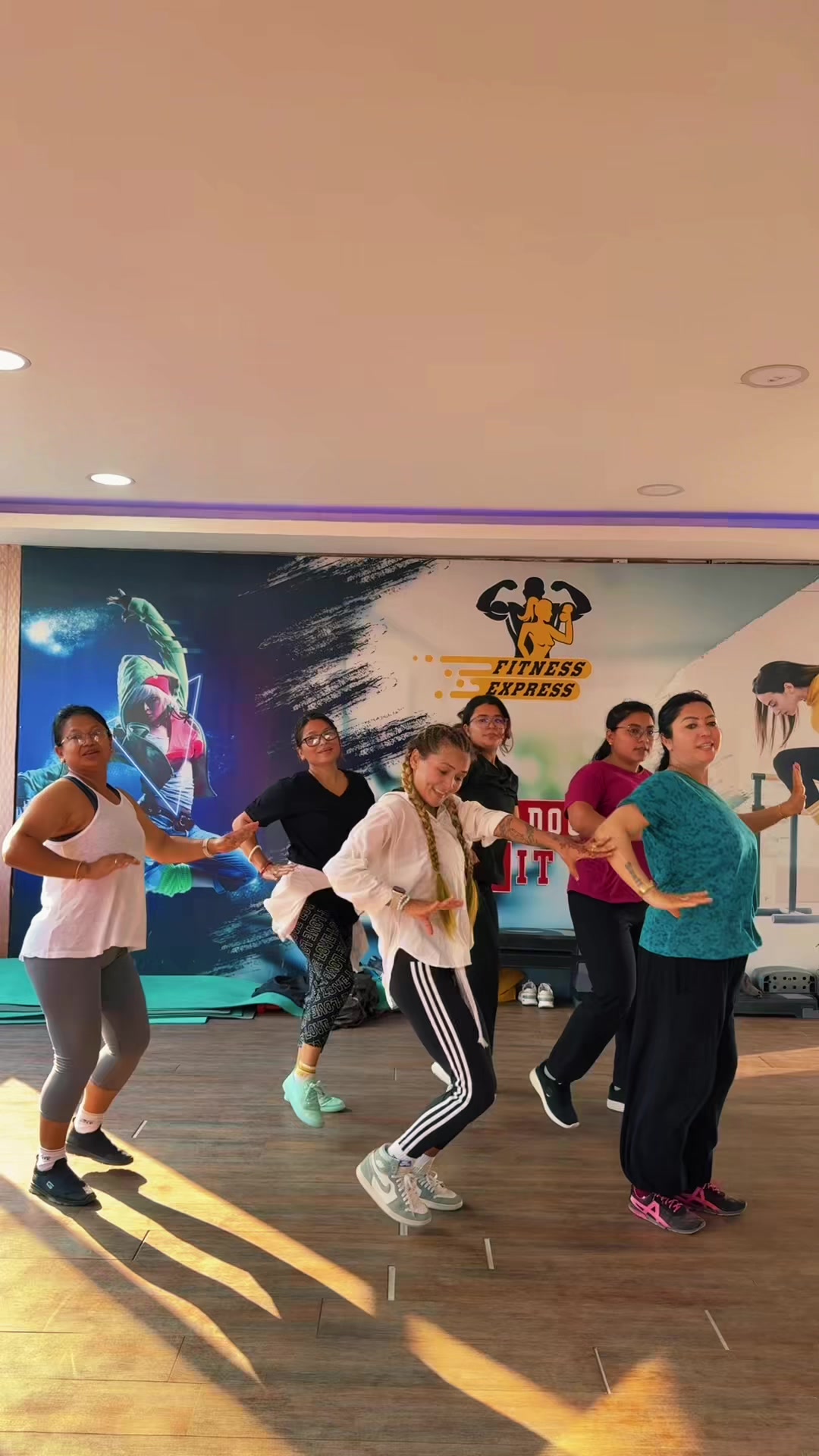 @Nitu singh yoga teacher zIn