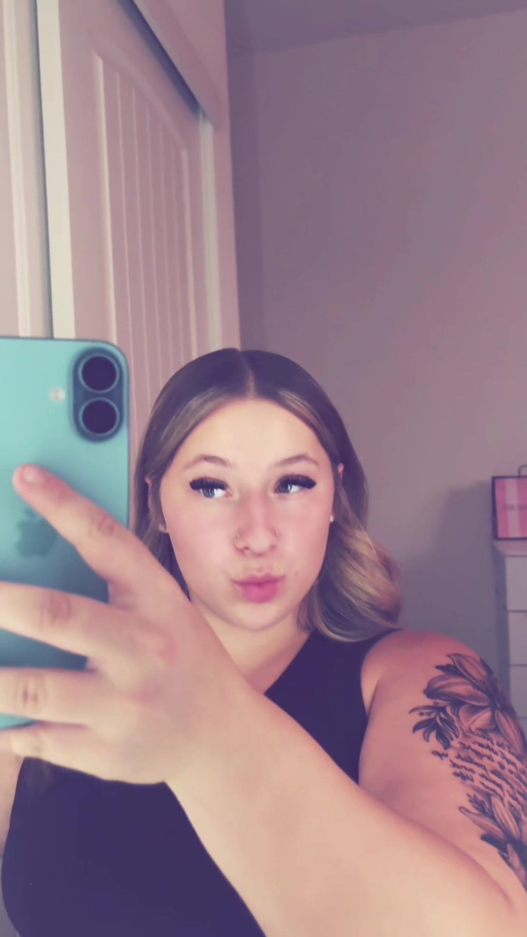 @💋