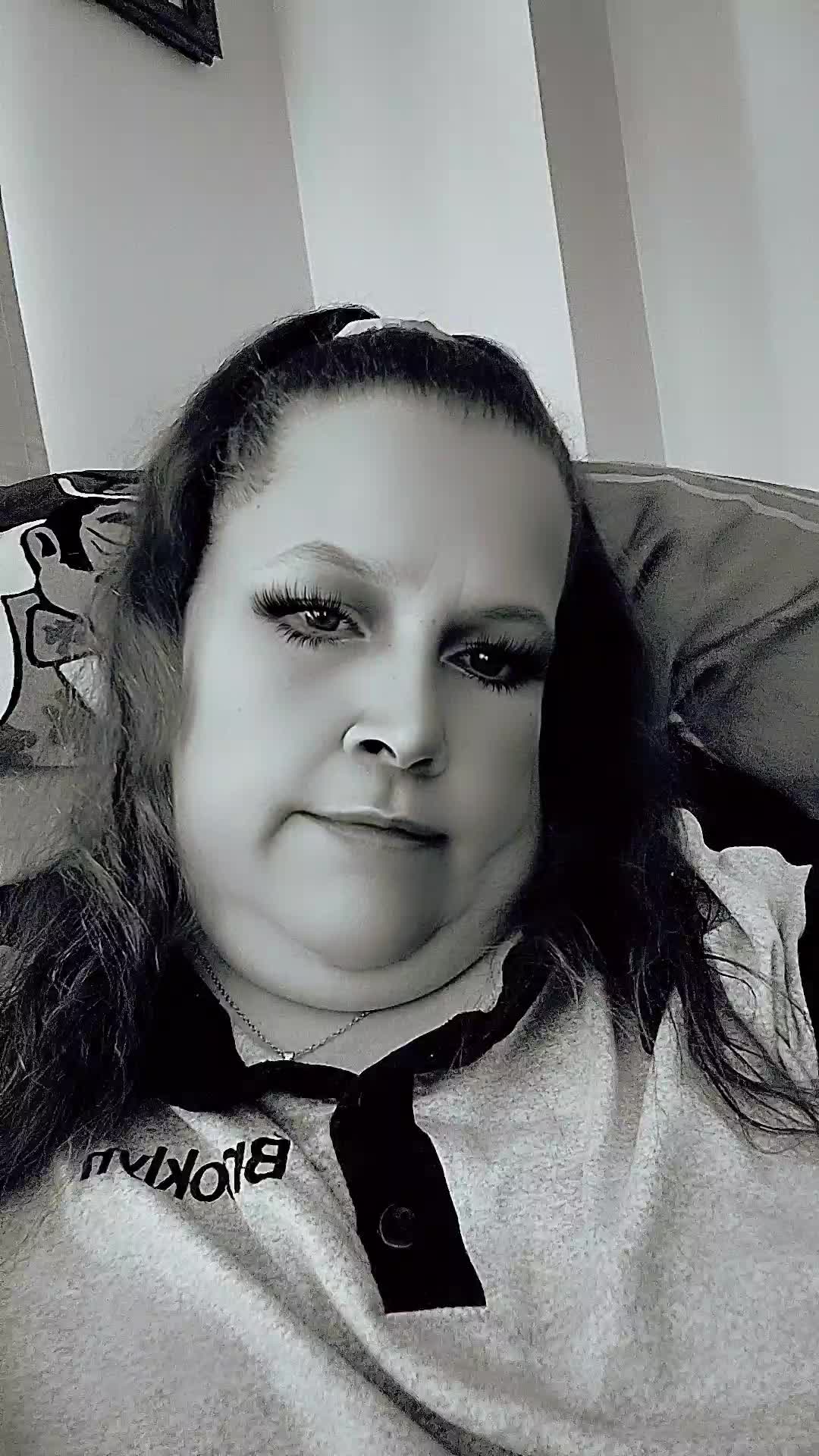 @lauragrassi727🐙 🖤💚💙