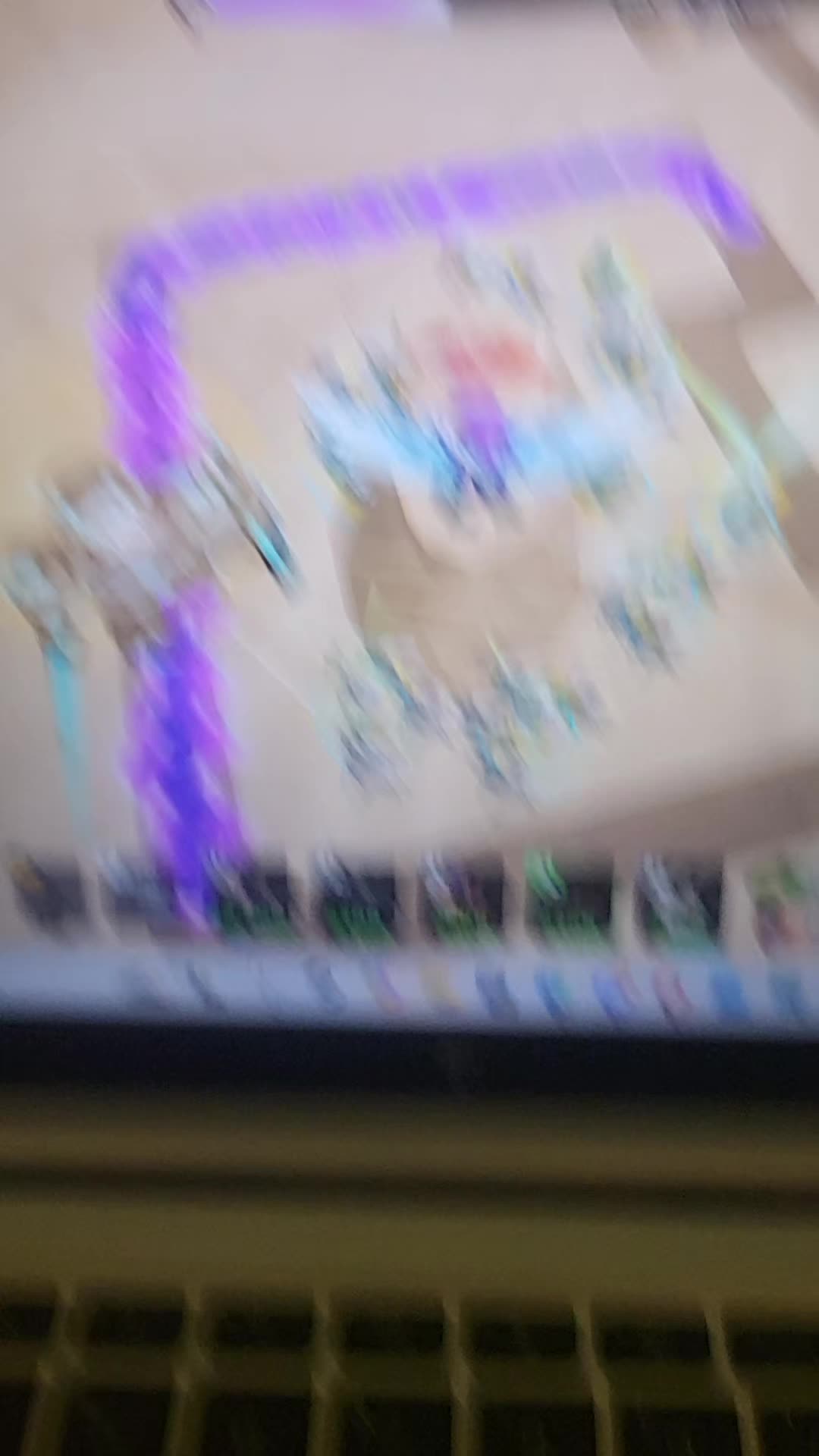 @👀