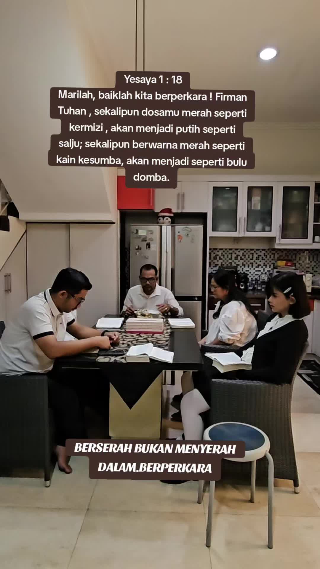 @Tuan & NyonyaVanzaith