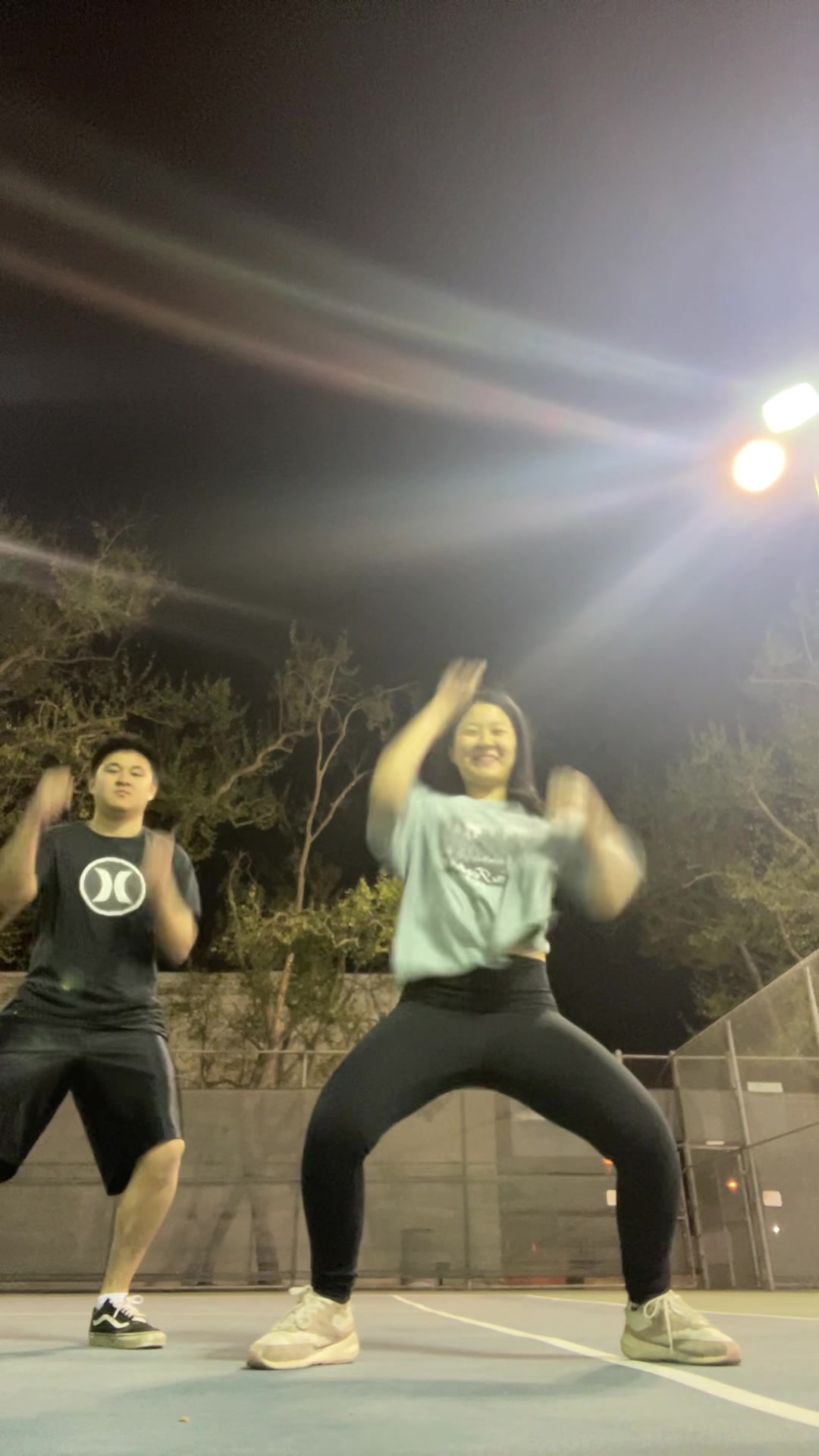 @Momo