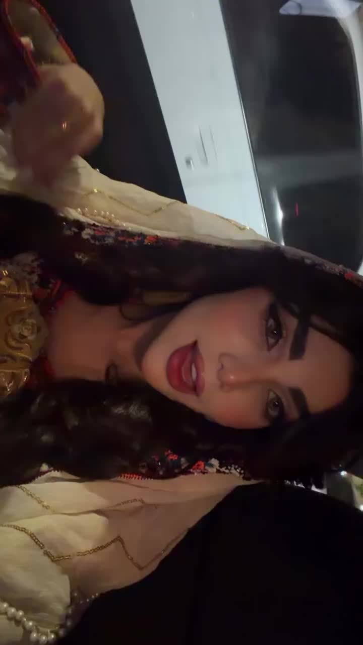 @نازیلا بلوچ