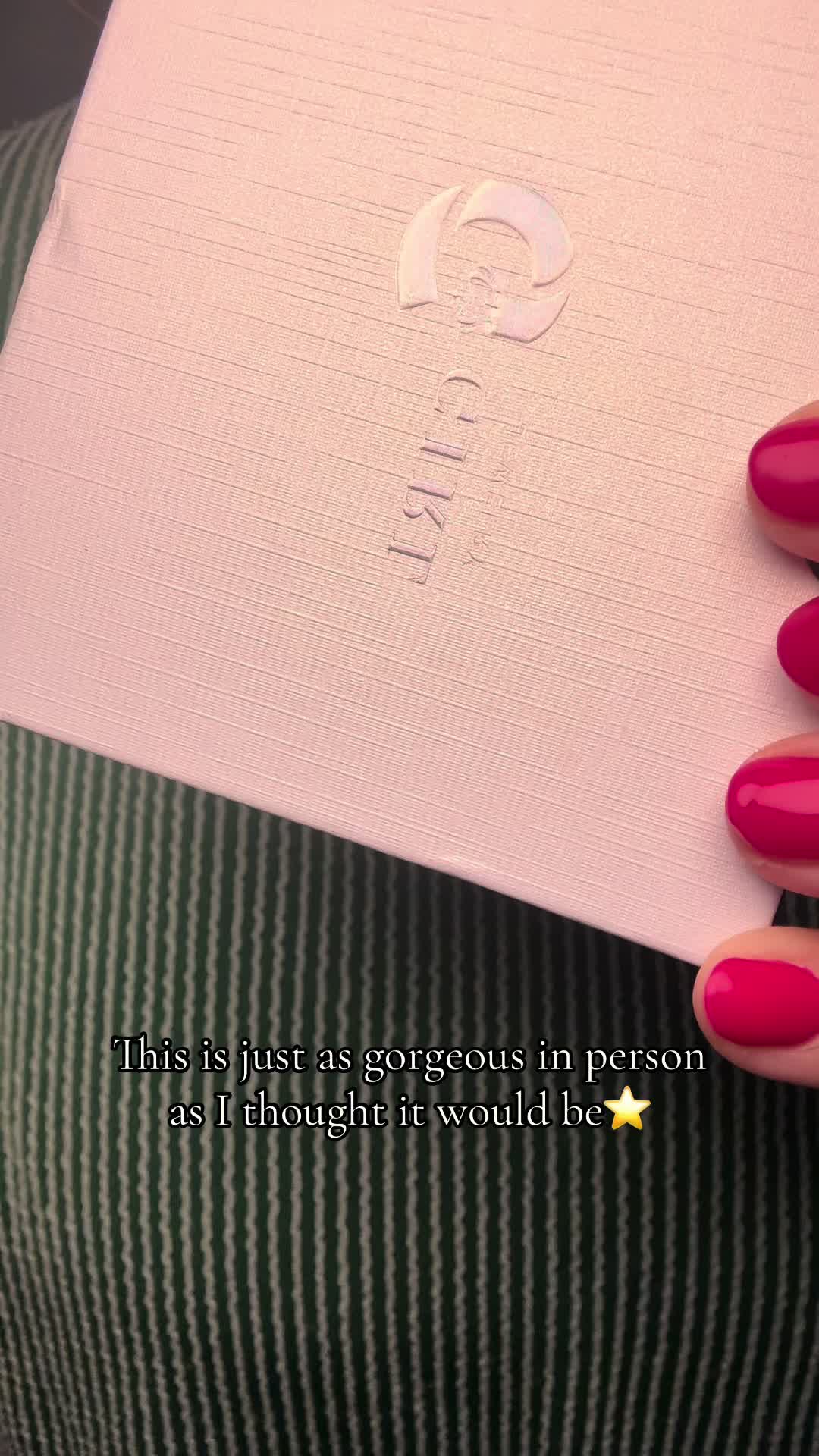 @Holly 🎀✨