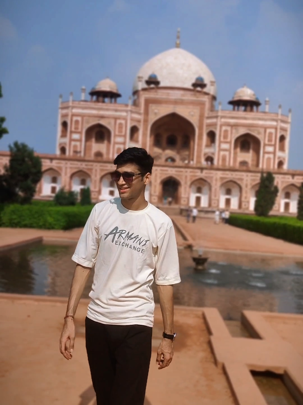 @𝐌𝐫★ 𝗛𝗔𝗥𝗥𝗬🕉️