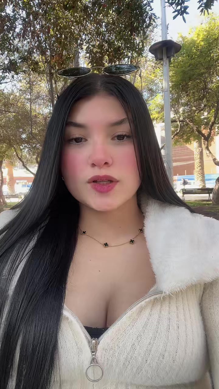 @𝒴𝒶𝒷ℯ𝓁𝒾𝓈🦋