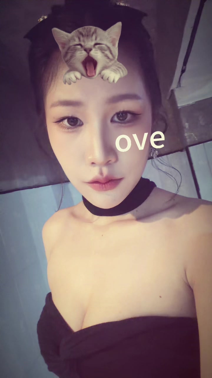@Winey