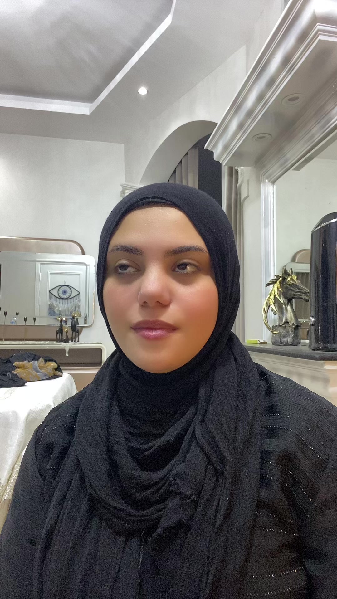@منونه عروسه البحر……🧜🏼♀️🌊✨