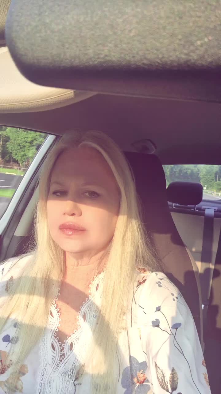 @✨️Sheri✨️🌻🦈