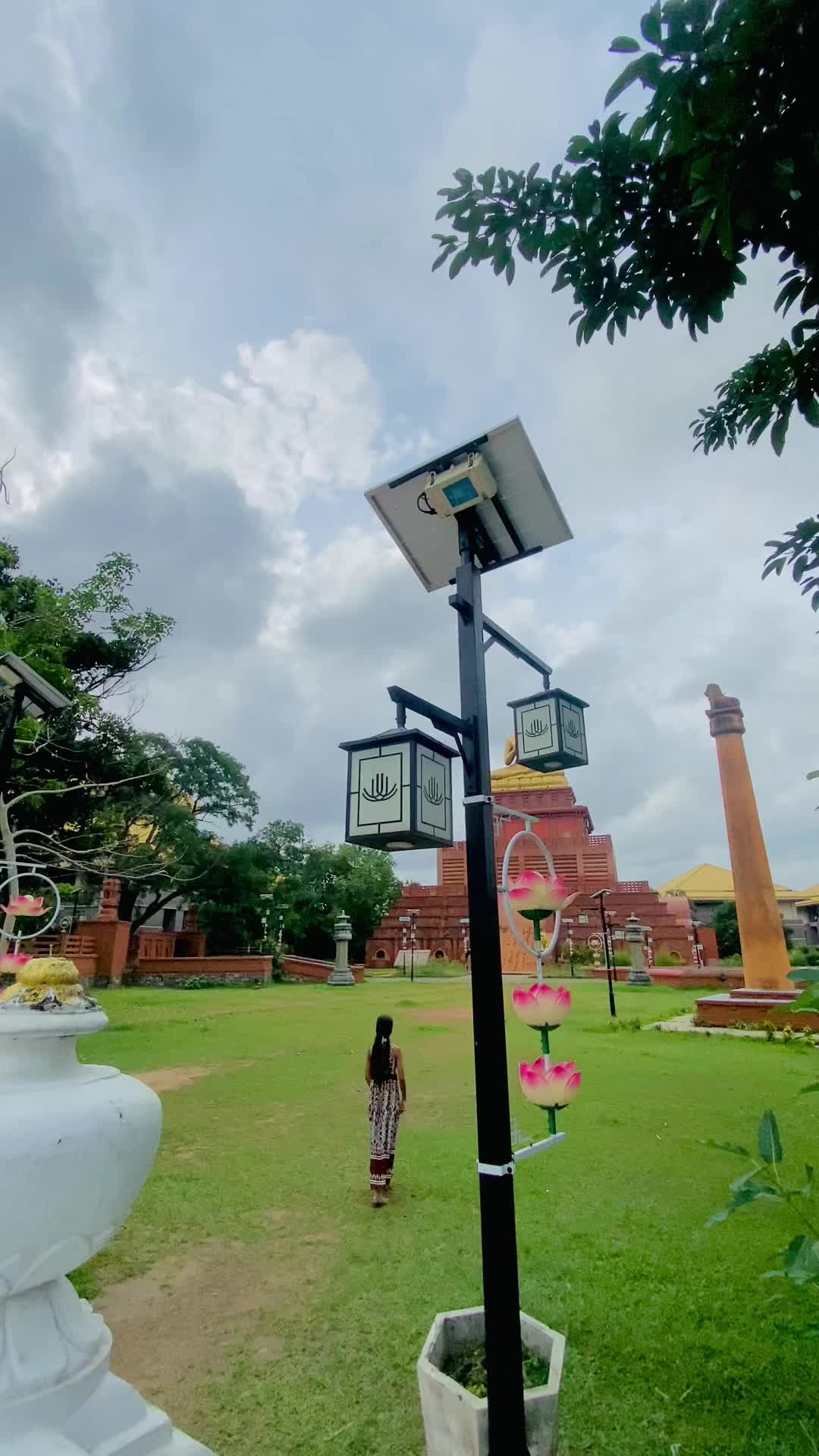 @Niwarthana