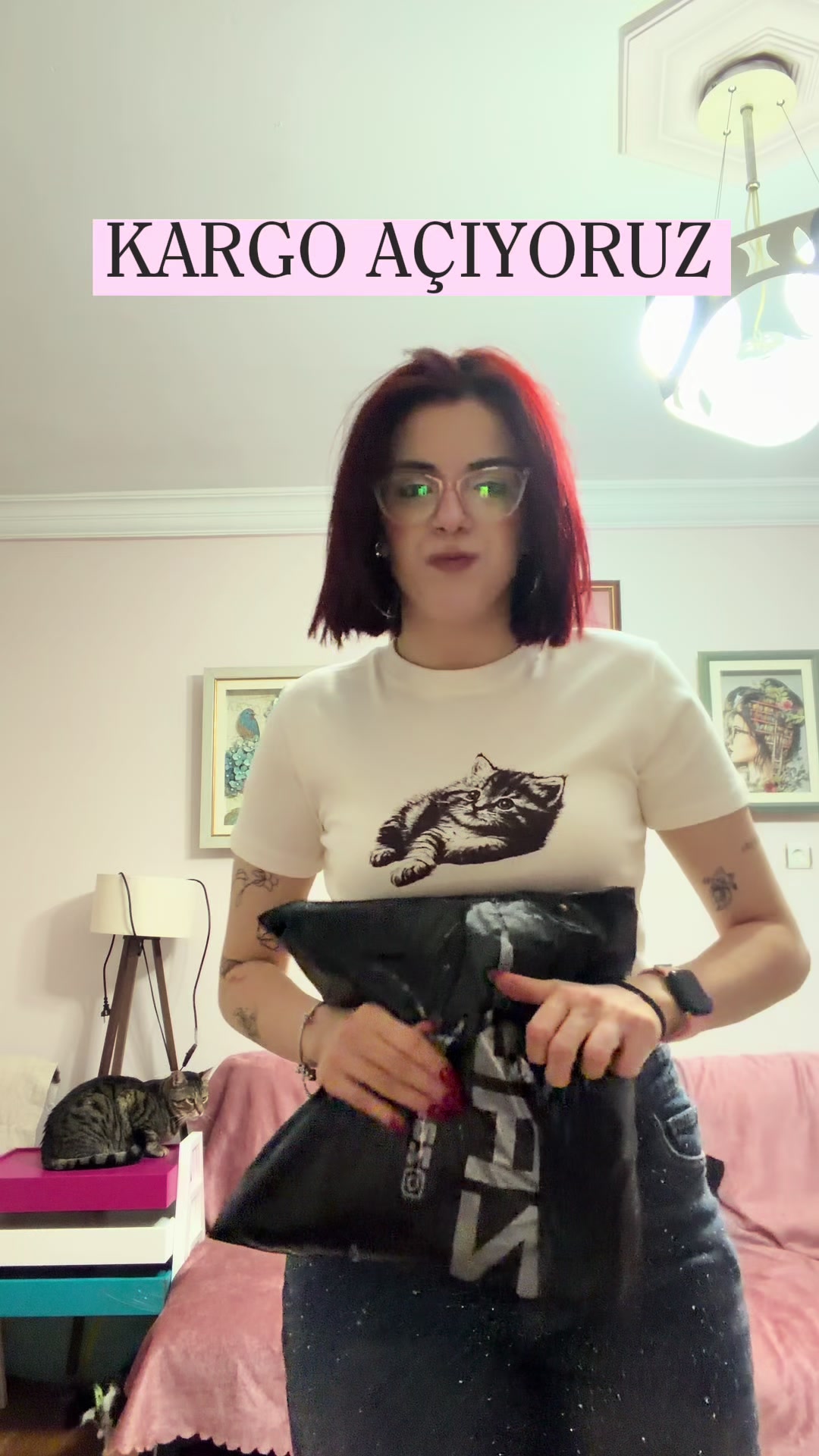 @larasugenis