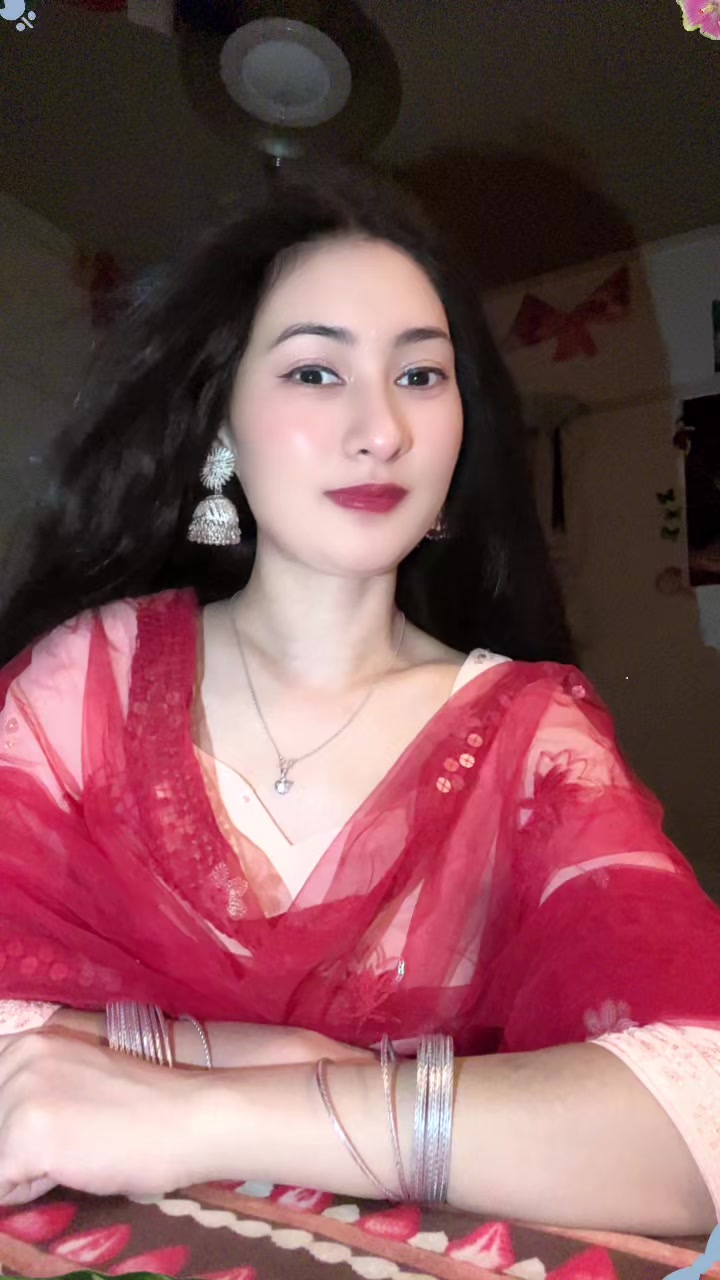@🐯MANISHA🤲👻