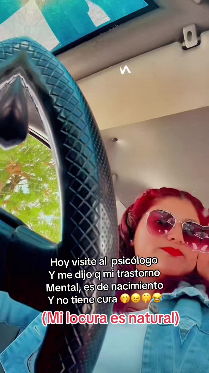 @katey810