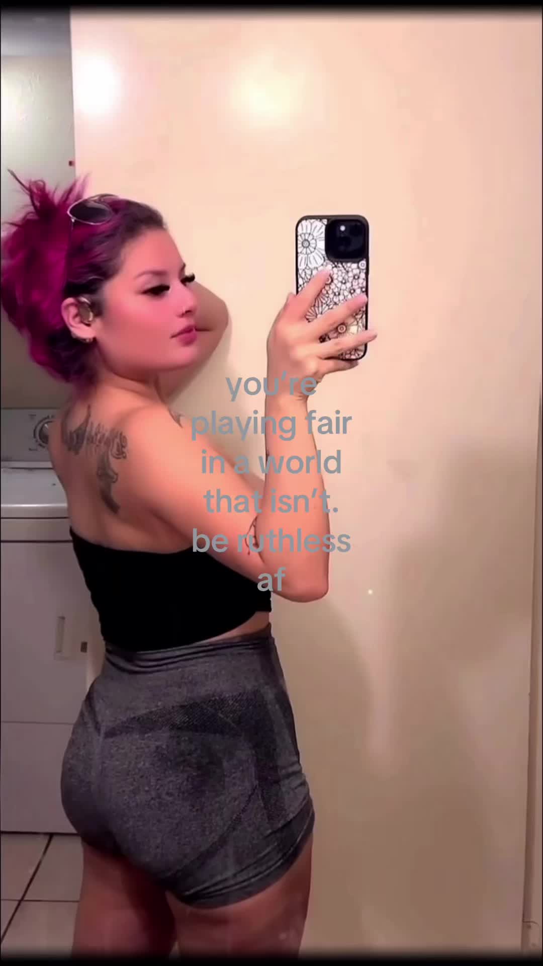 @_deethebada$$