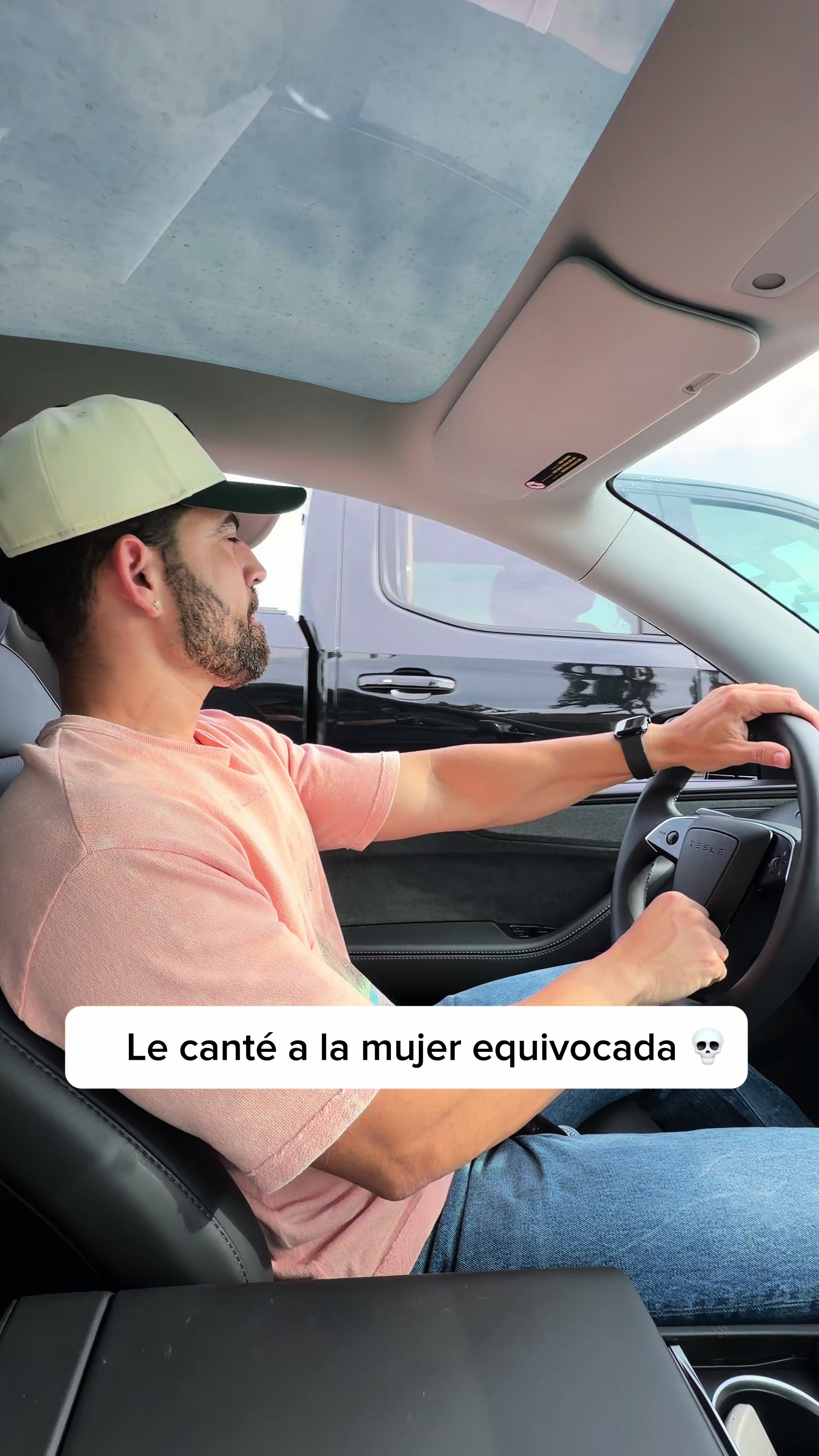 @Roberto M. Guillen 👁️
