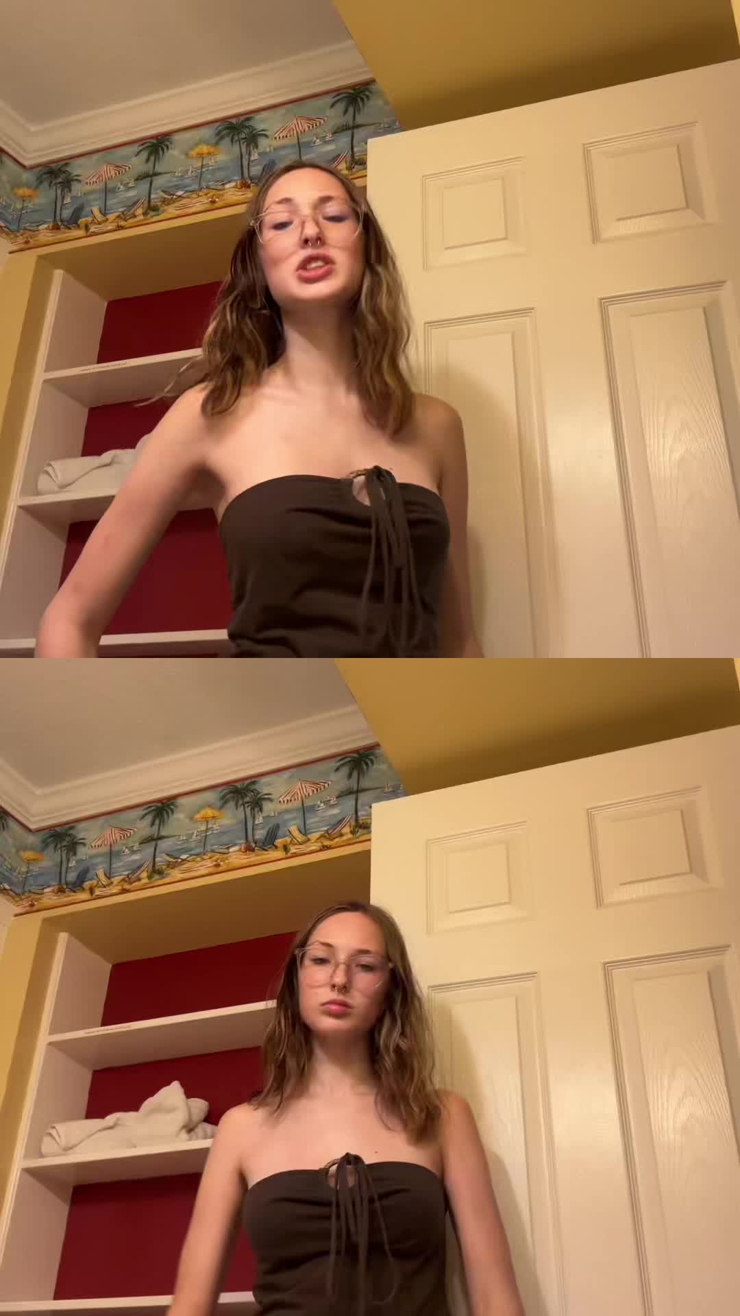 @️