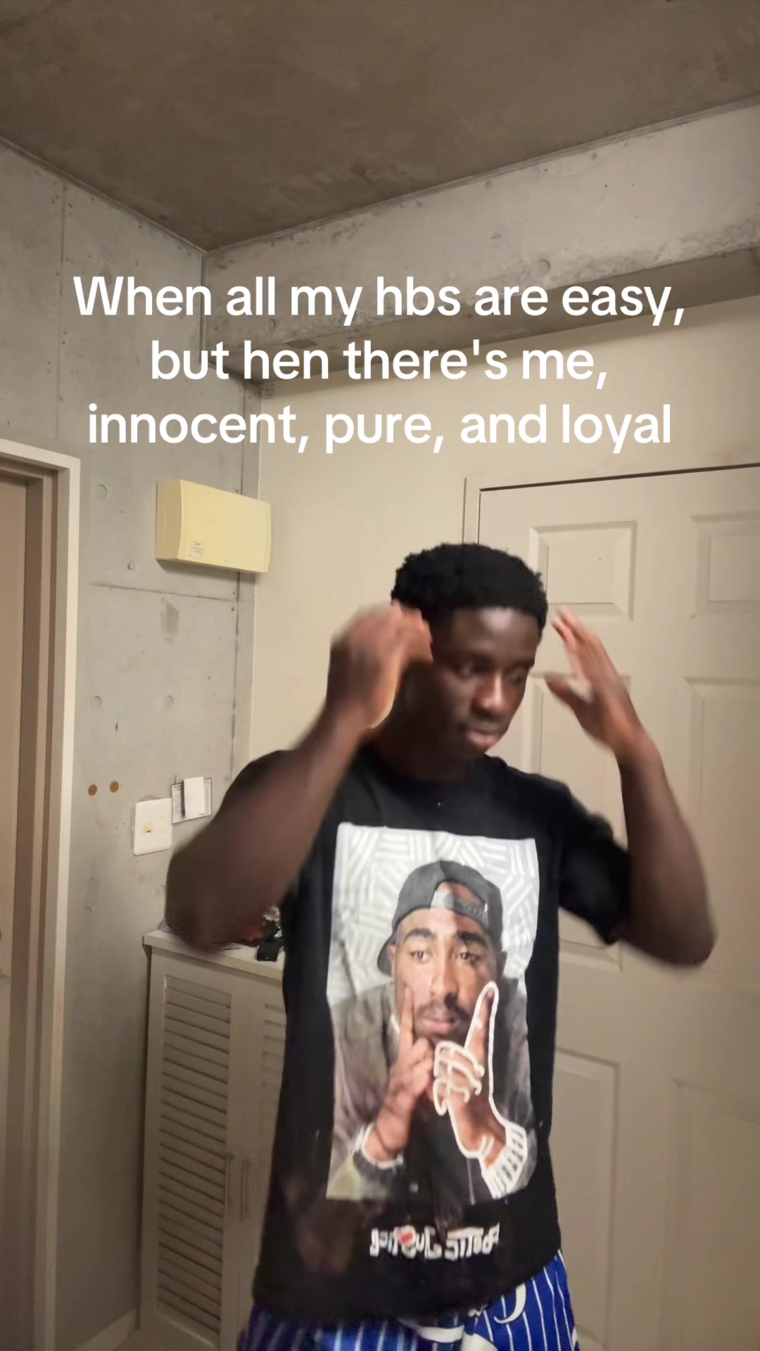 @T
