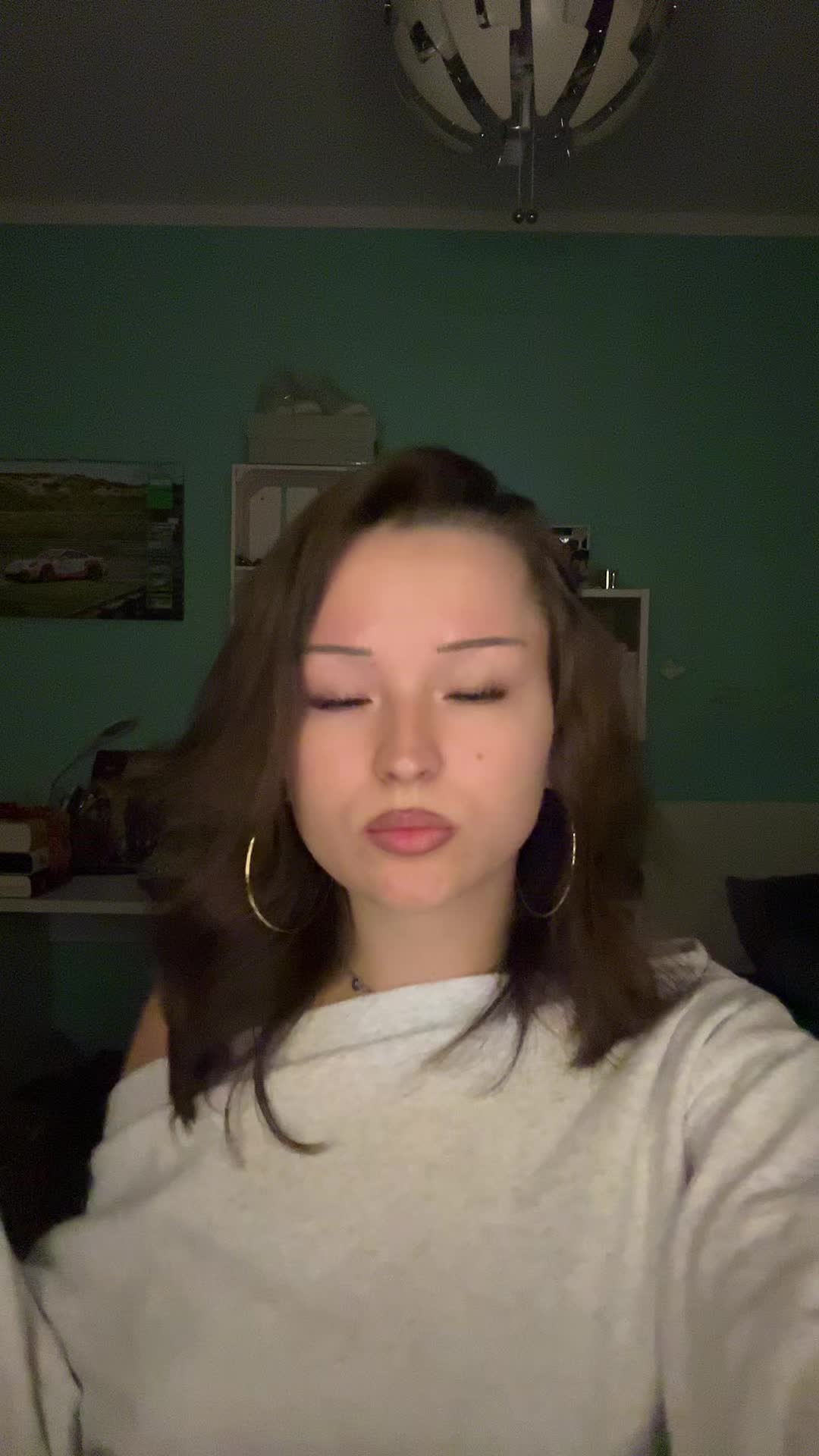 @vickyメ𝟶🏎️