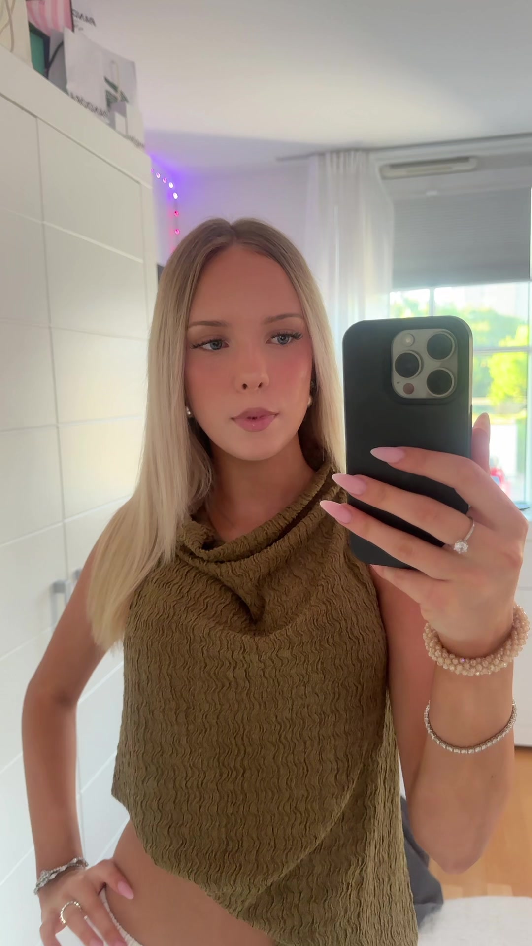 @𝒶𝓁𝓁ℯ𝑔𝓇𝒶