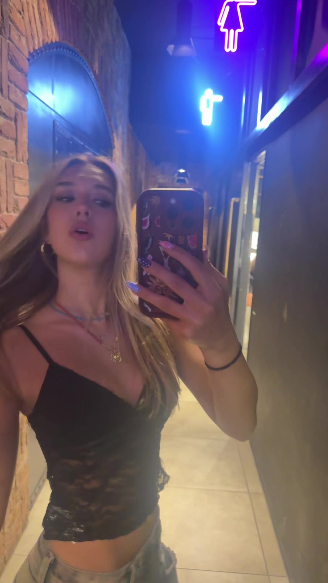@lusi ྀིྀི