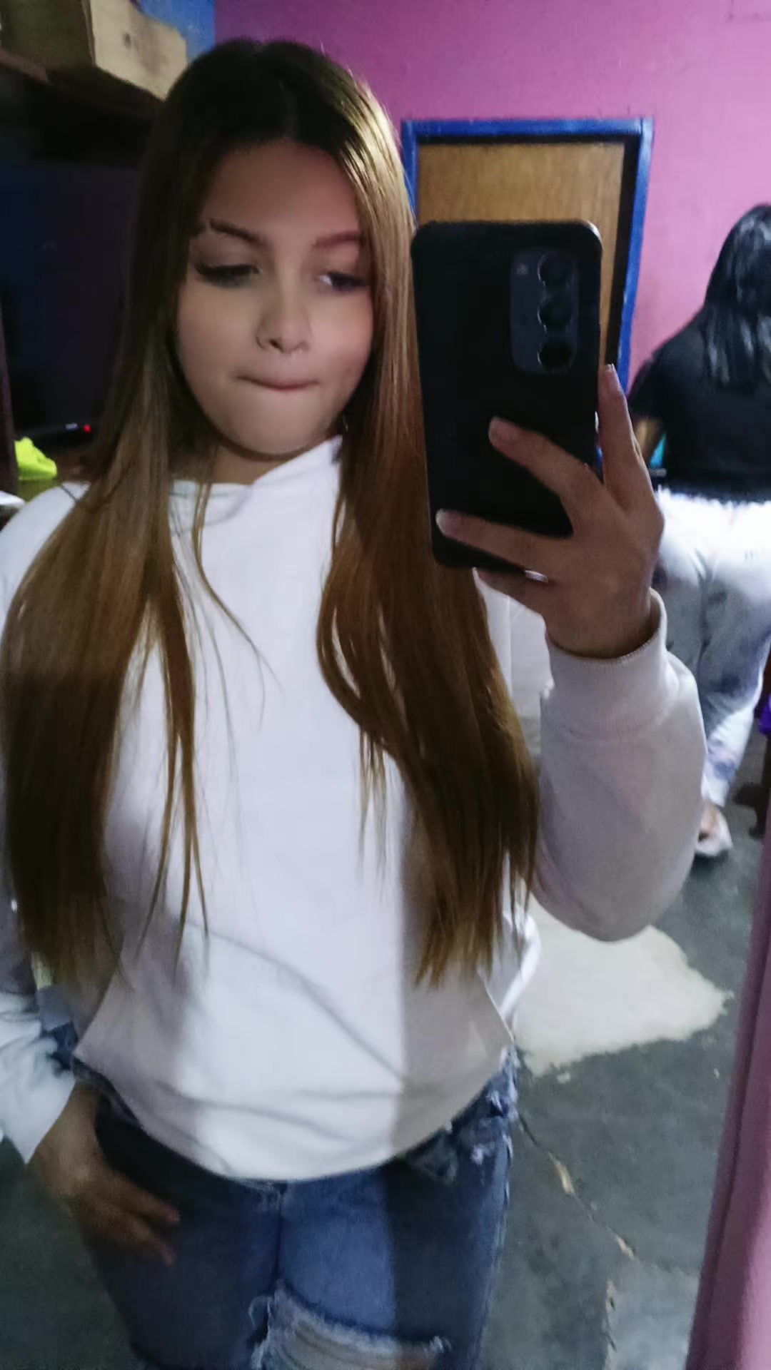 @crisurbaez
