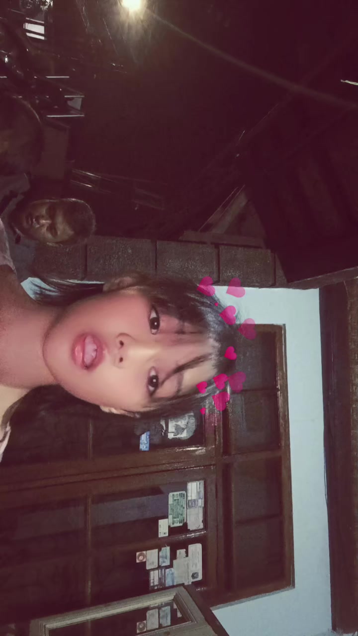 @evaazizah