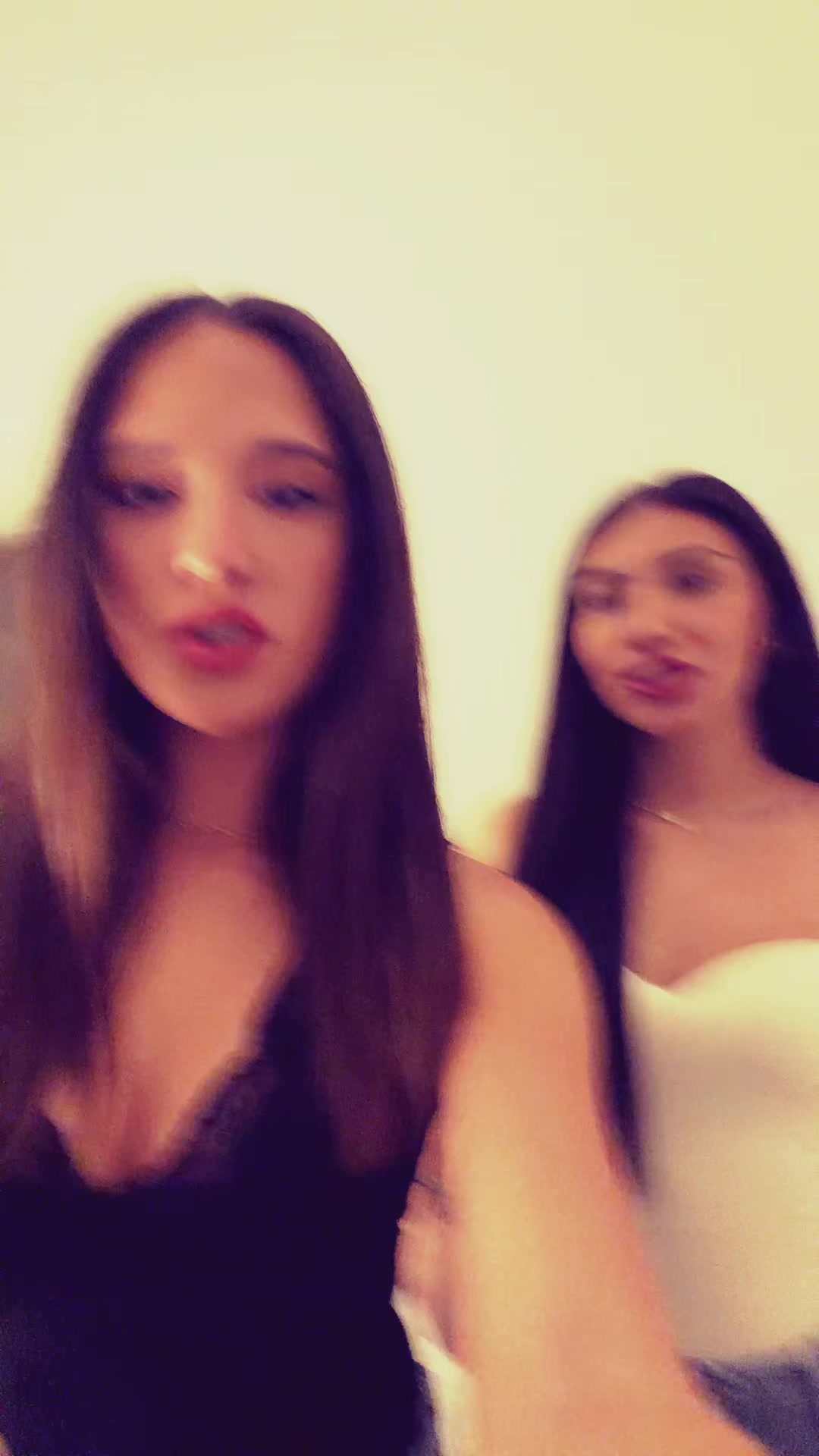 @jazmin