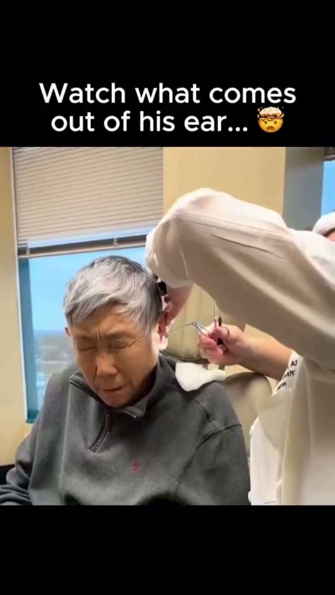 @Satisfying Ear Cleaning Videos