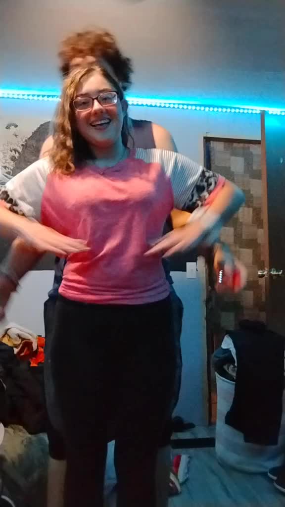 @haileyhelms21