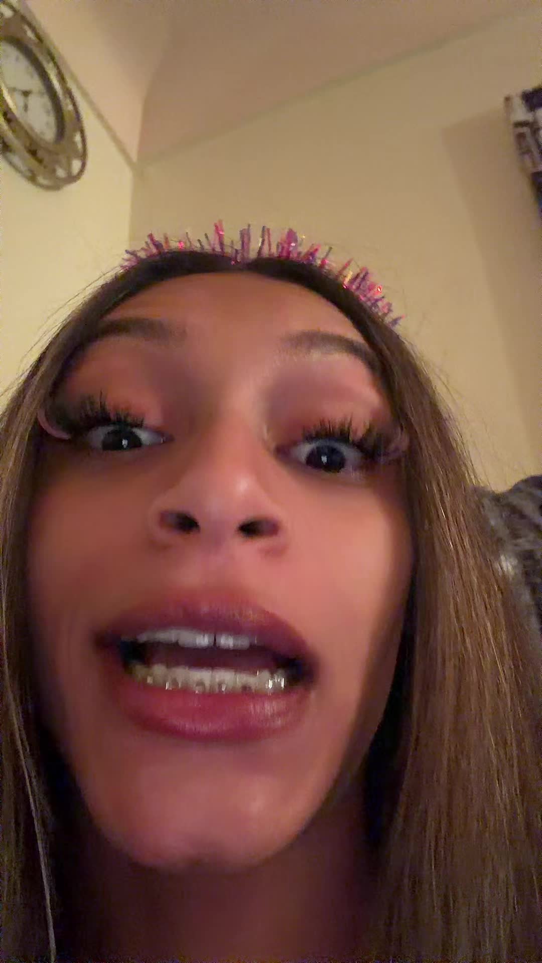 @carleeebaee