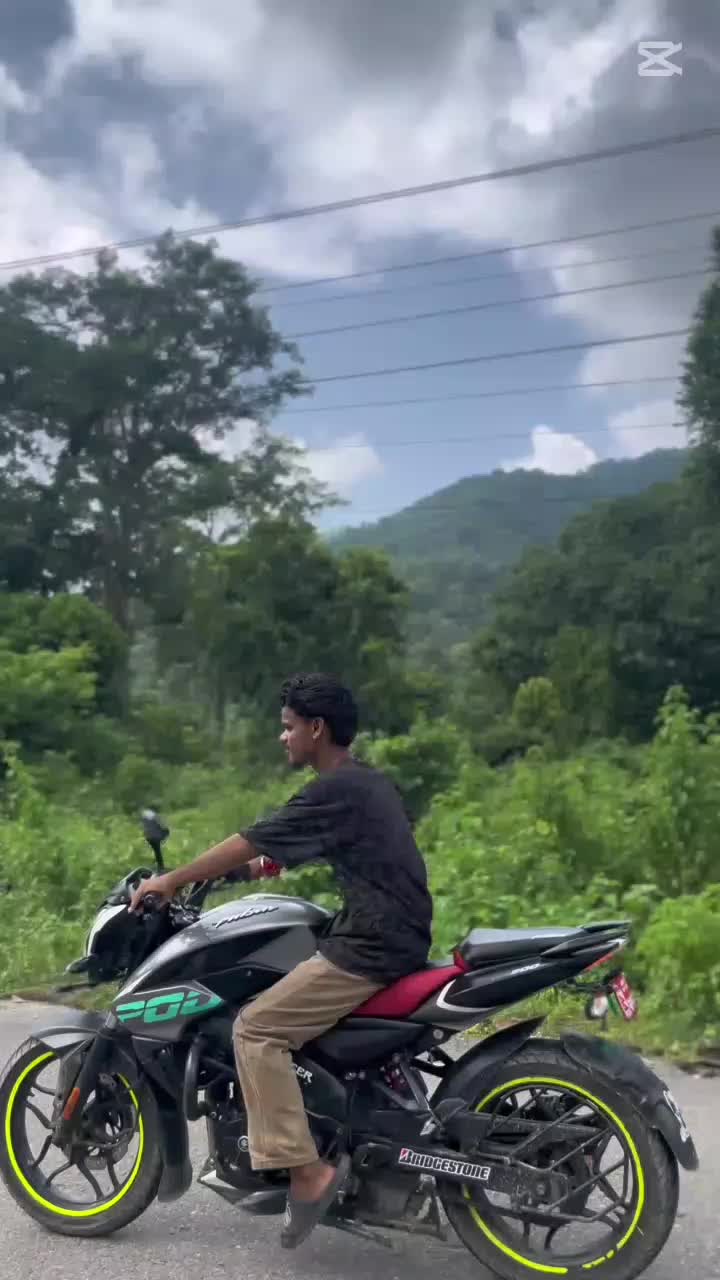 @𝙇𝘼𝙇𝘼𝙉𝘽𝘼🫀