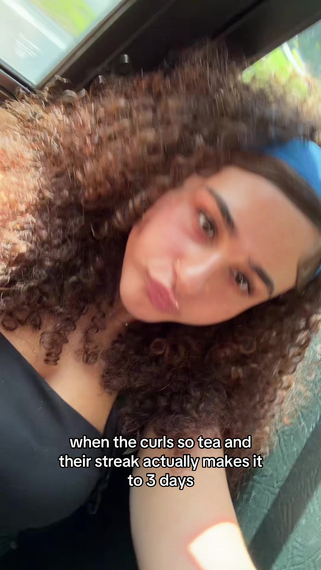 @crlywrld2.0