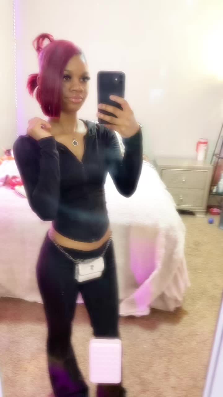 @Thick redhead 😘