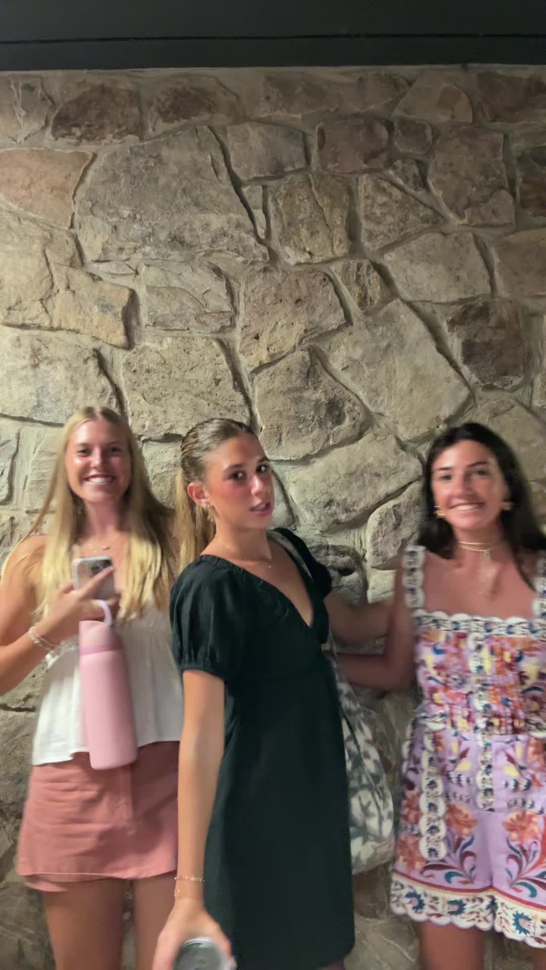 @Ayla💋🦄🪩🦋