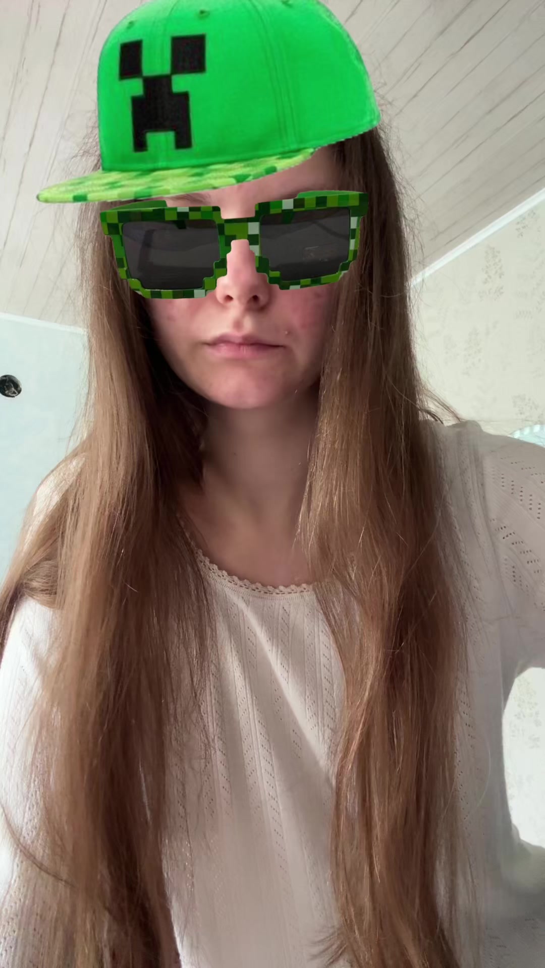 @Olya Chuhalenok