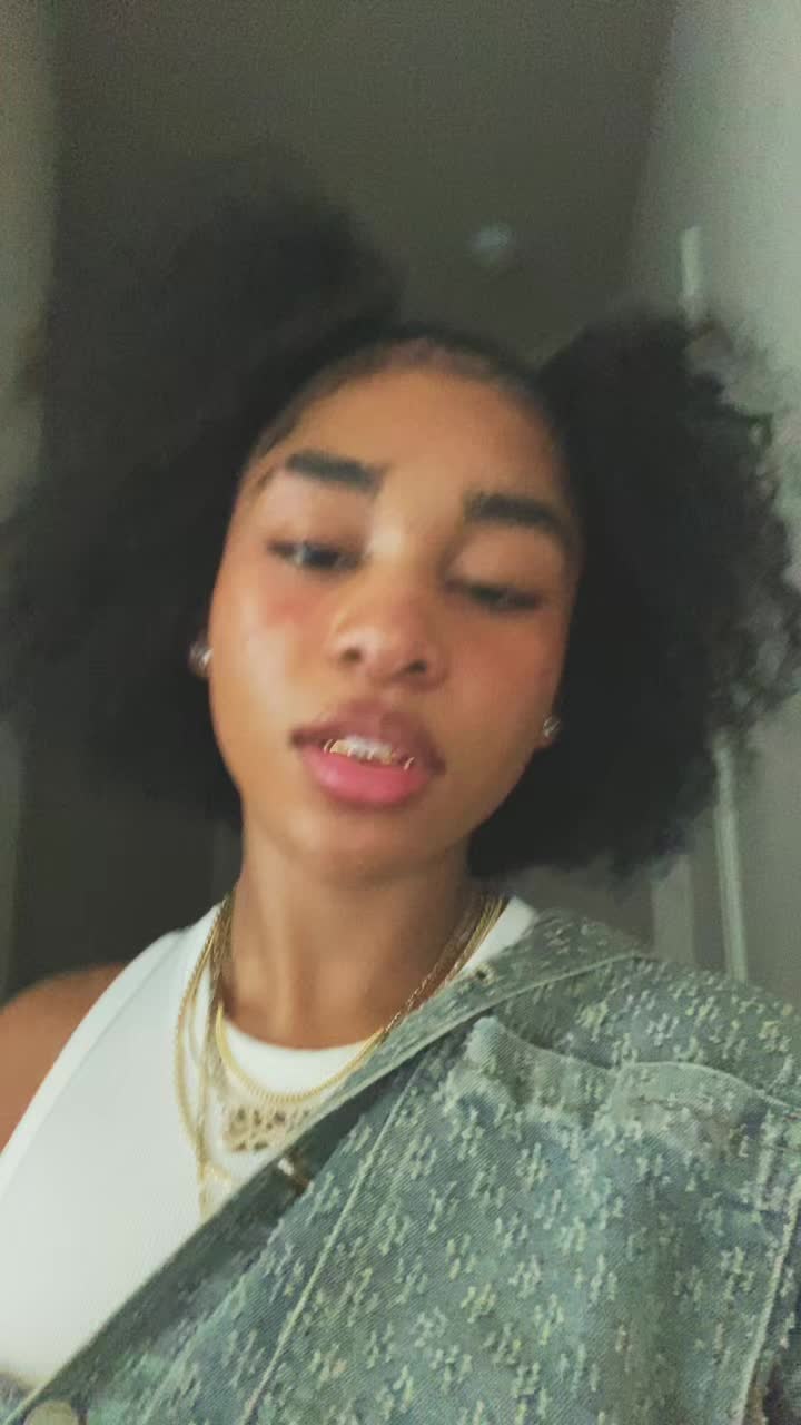 @amaya 𖣂