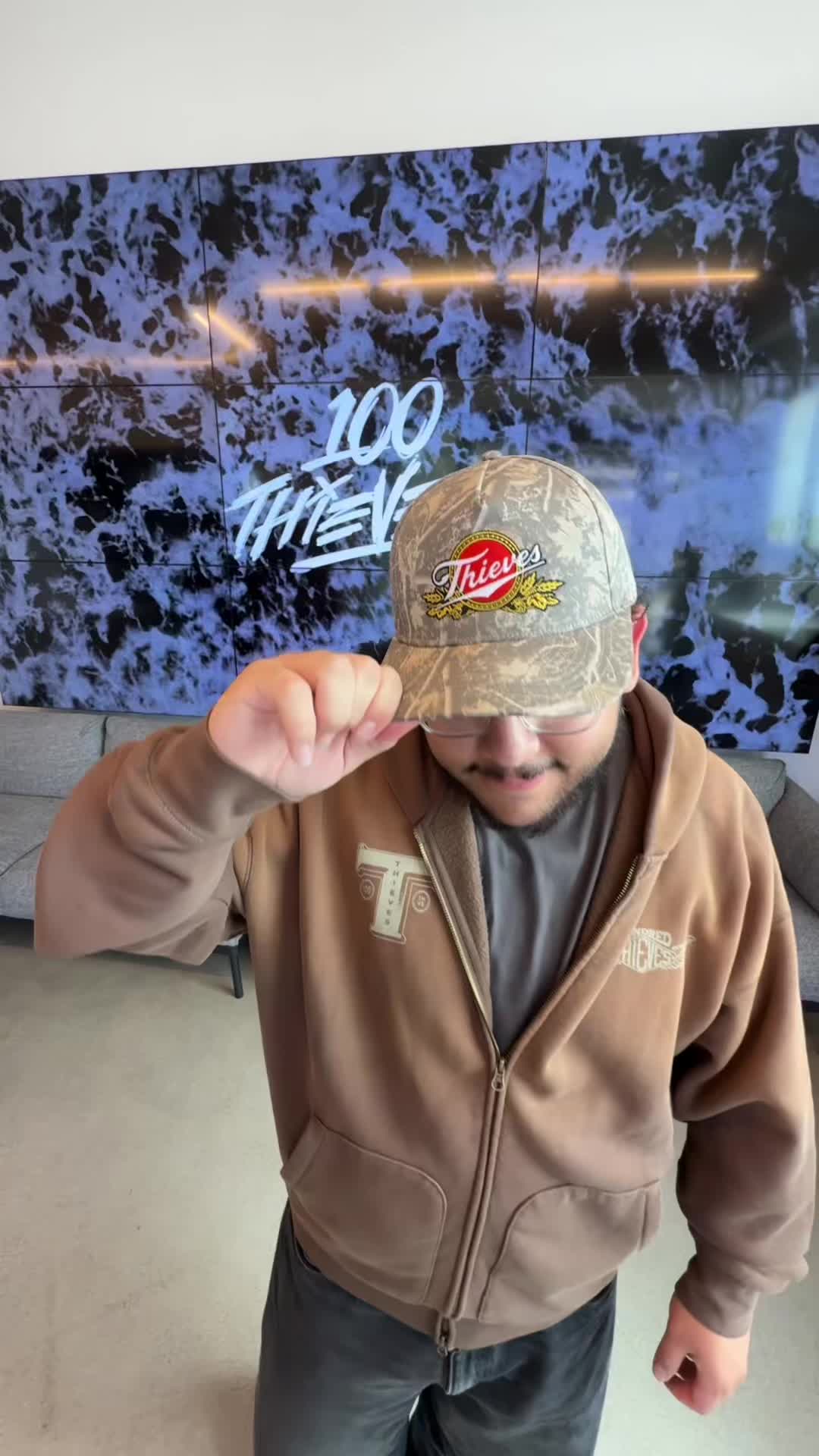 @DannyBans
