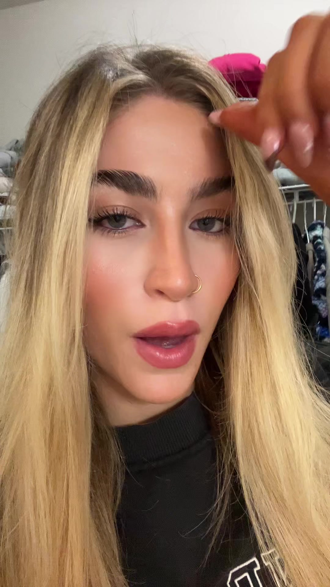 @Valentina