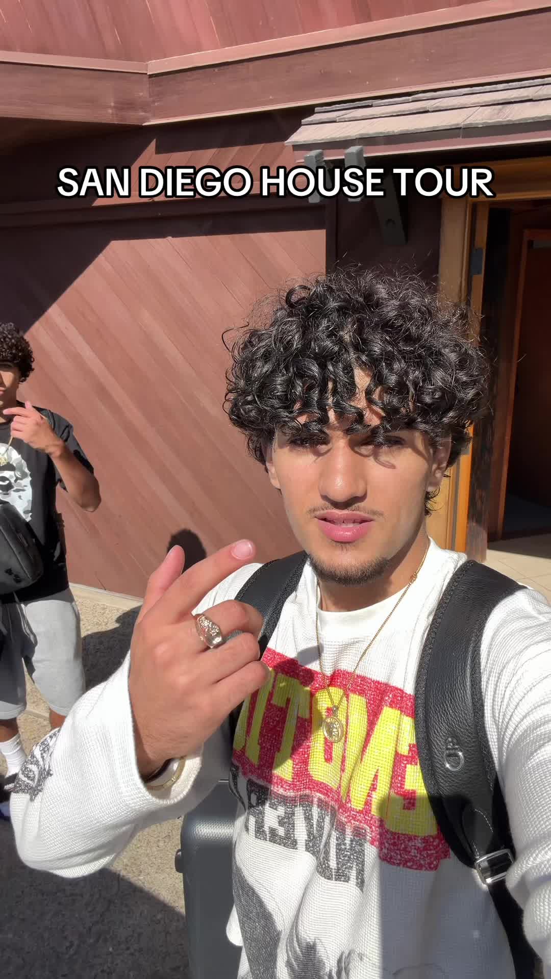 @IG: adqm.j