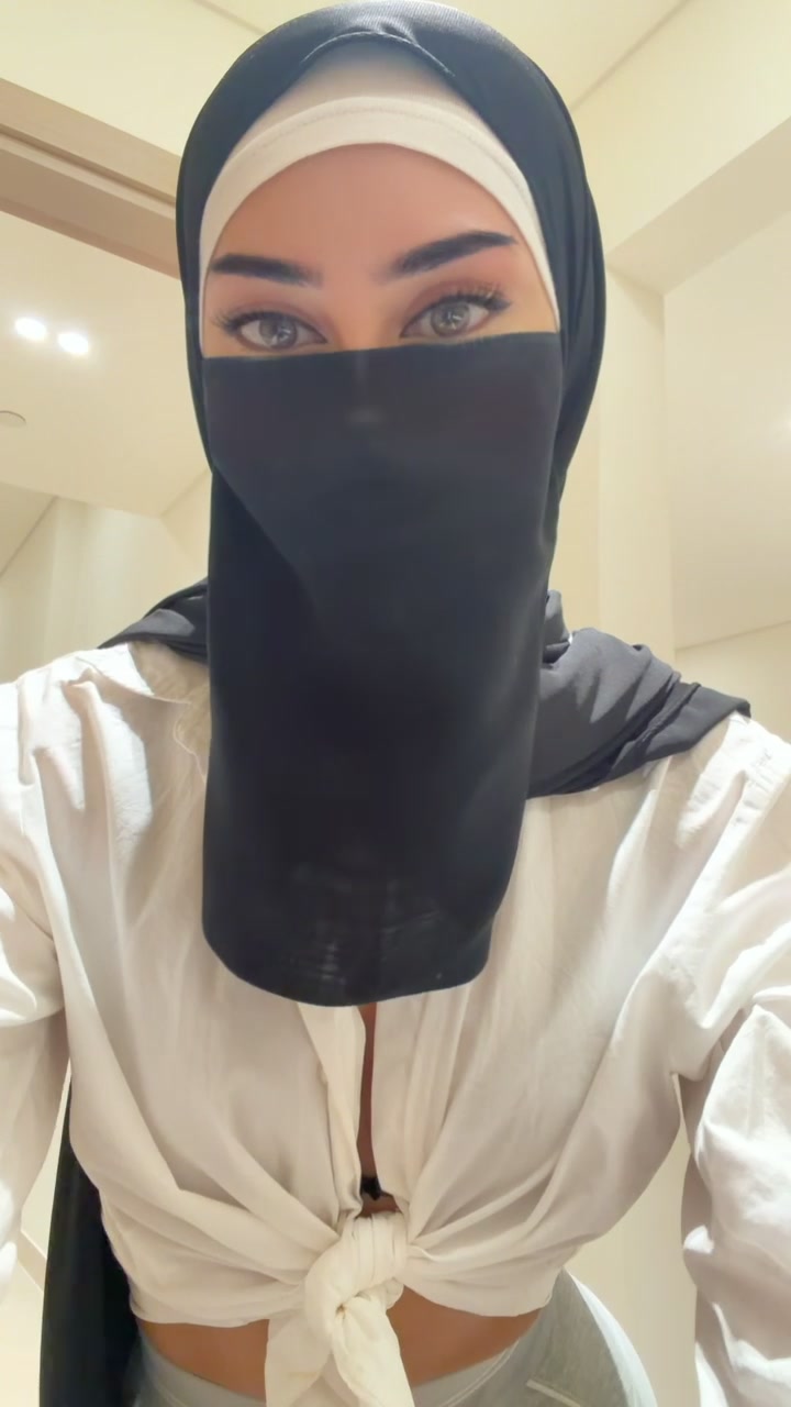 @layali.farahx