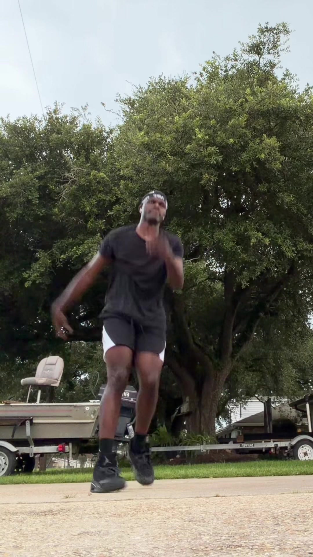 @Jigglikerob