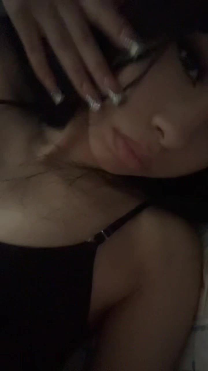 @️