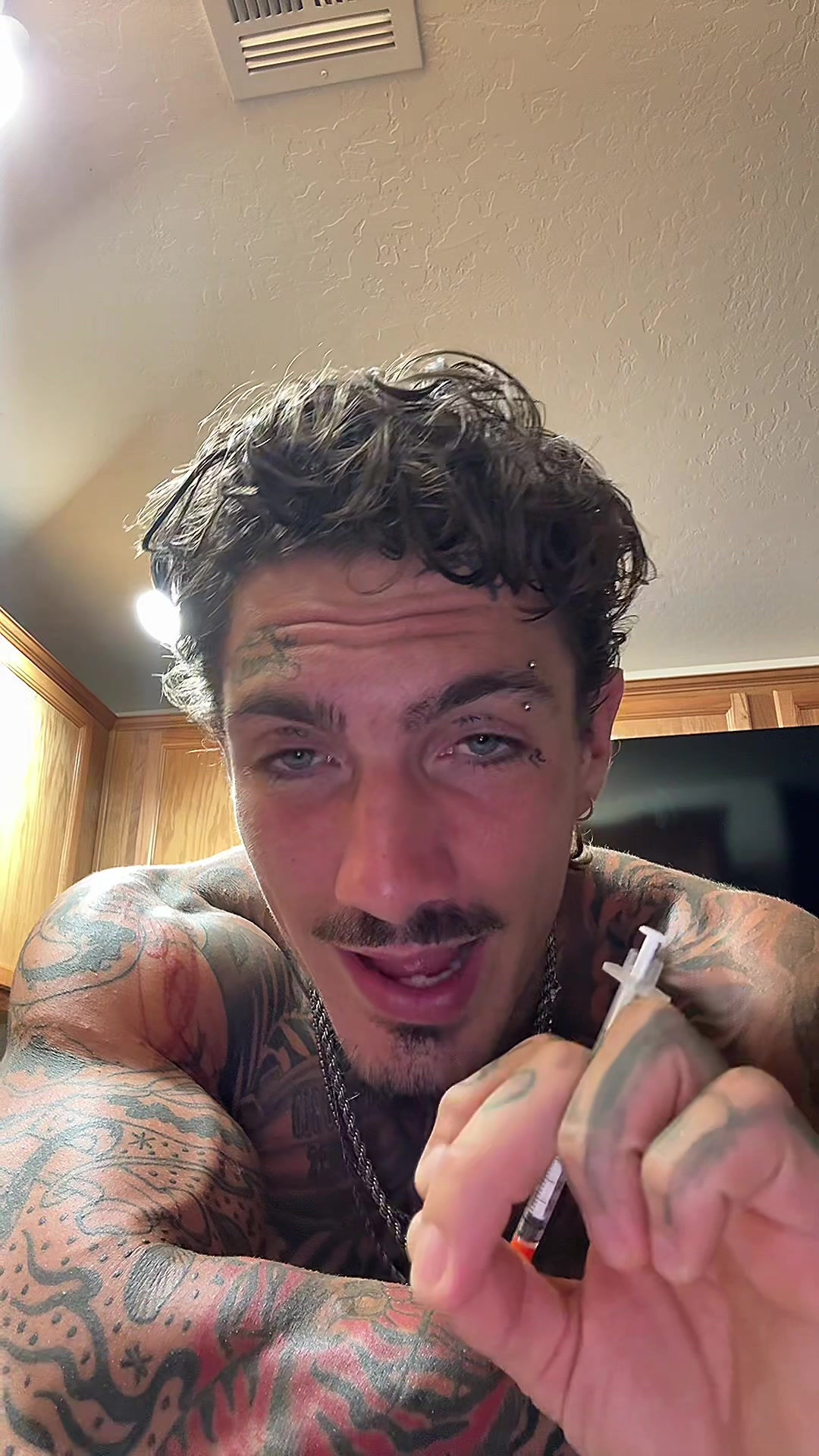 @deanothebarber