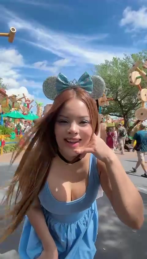 @Quinee
