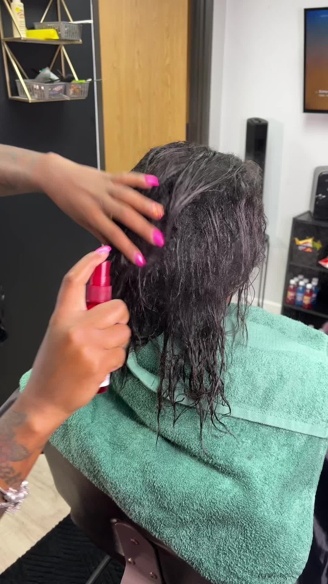 @Houston’s Braider/Lash Tech