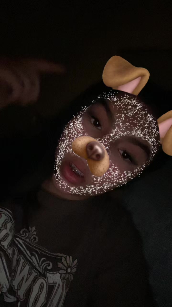 @Ailyn Sofhia Giron