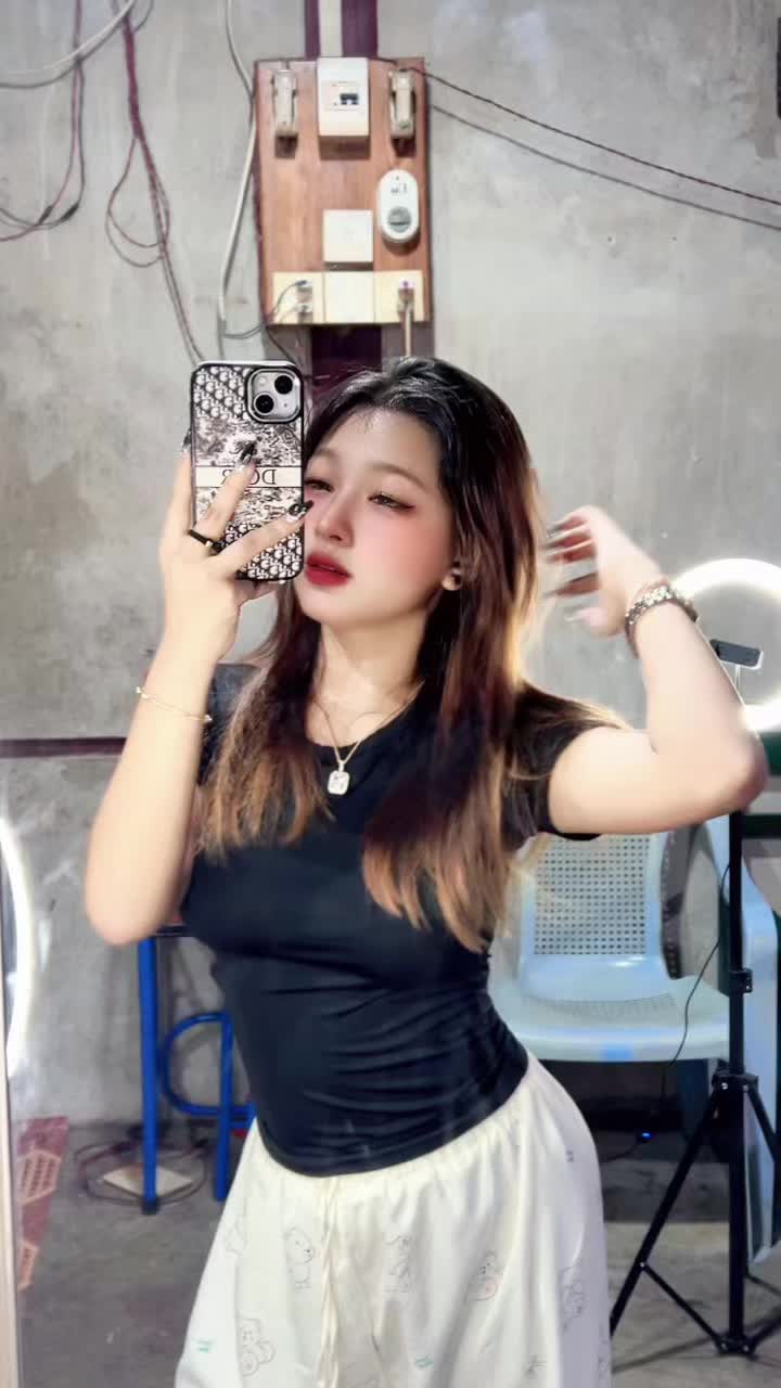 @โ๐๐พ๐๐ท