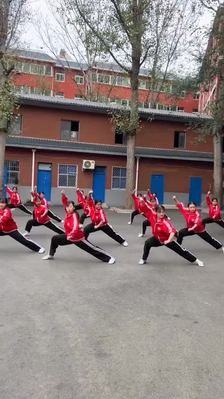 @Lee25🐉