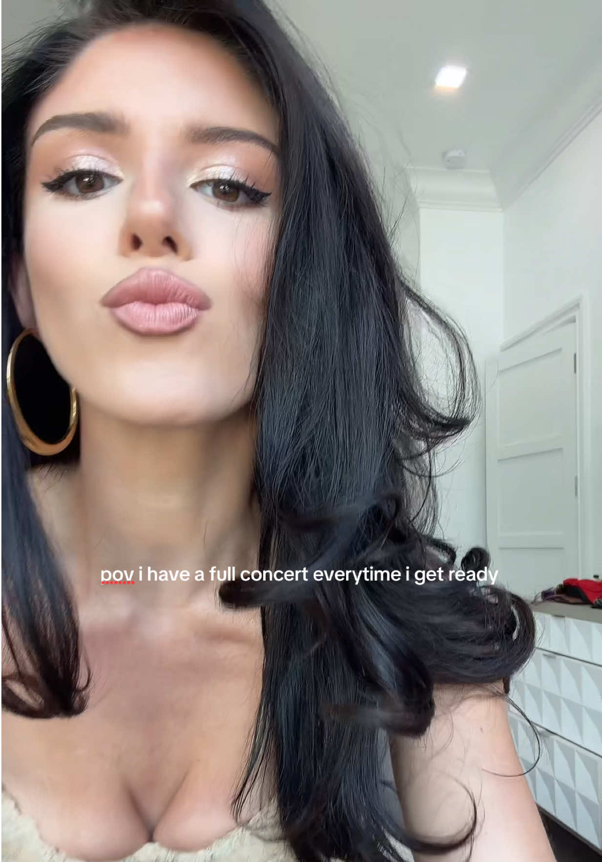 @Samantha